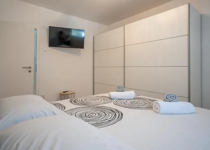 Mirjana Apartament *